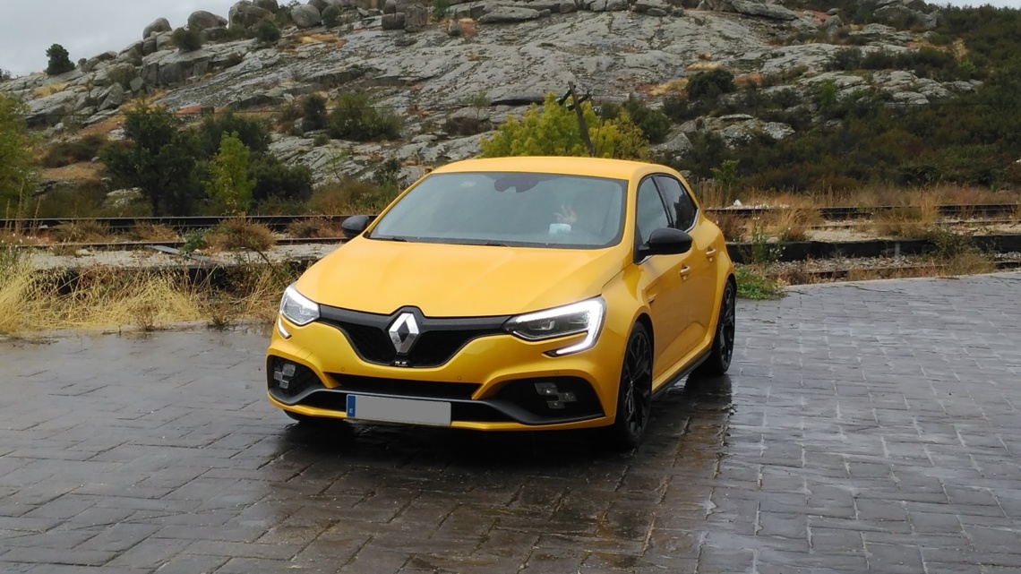 Prueba: Renault Mégane R.S. Cup ¿El mejor compacto deportivo del momento?
