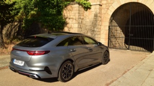 prueba del KIA ProCeed GT
