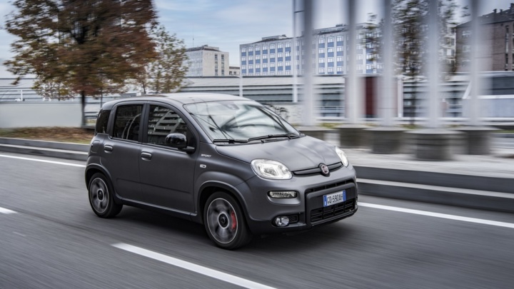 Prueba: Fiat Panda Hybrid Sport 2022 ¿el mejor coche híbrido barato para ciudad?