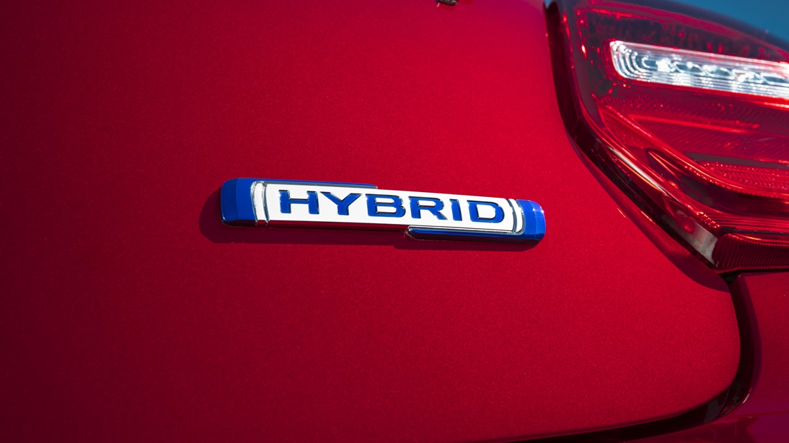 Los mejores coches híbridos por menos de 20000 euros