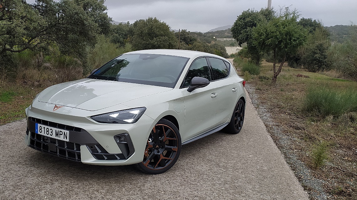 Prueba Cupra León 1.5 eHYBRID DSG VZ