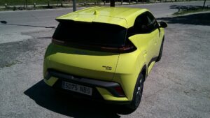 presentación BYD Dolphin Surf
