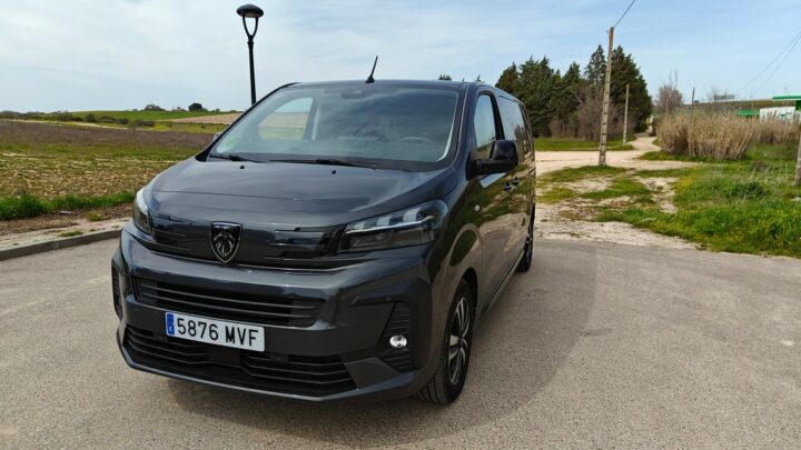 Prueba: Peugeot Traveller Business