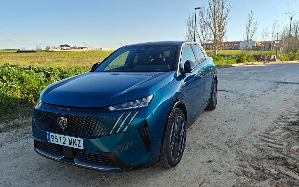 Prueba: Peugeot e3008