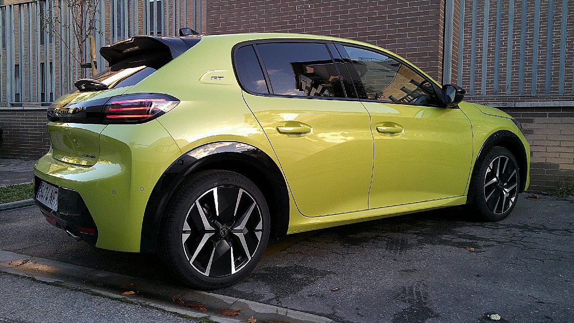 test Peugeot 208 GT