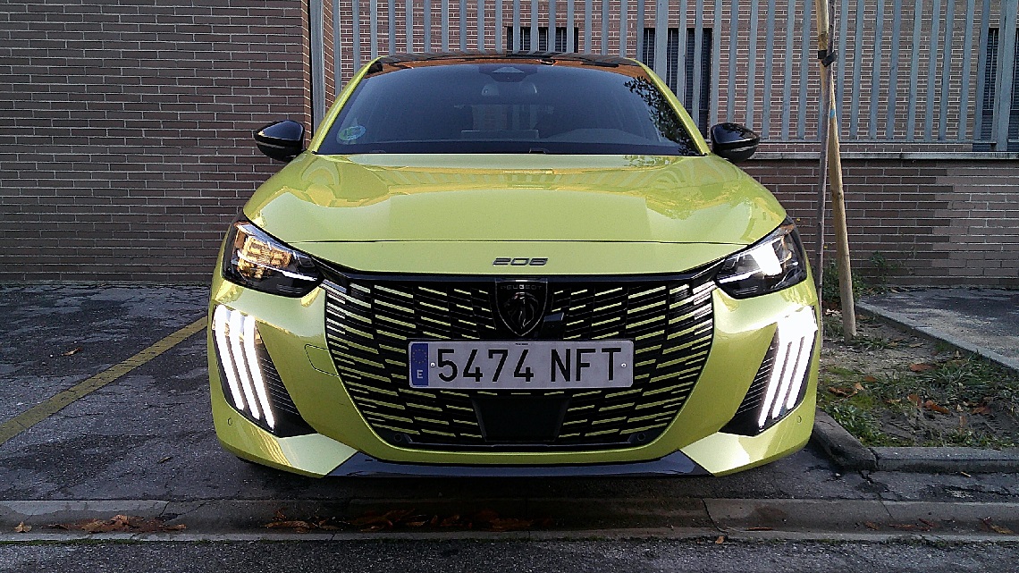 test Peugeot 208 GT